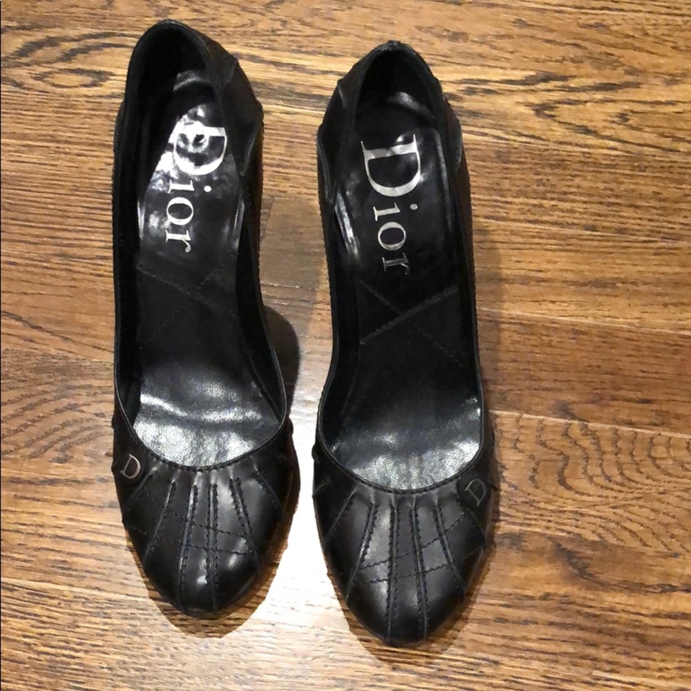 Dior Stitch Escarpin Pumps